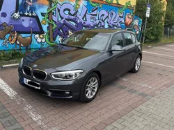Grau Gebraucht 2016 BMW 118 Kleinwagen | 14.000 € (Guter Preis)
