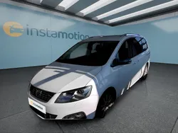 Weiß Gebraucht 2021 Seat Alhambra Van / Kleinbus | 29.149 € (Fairer Preis)