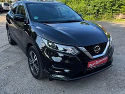 Schwarz Gebraucht 2020 Nissan Qashqai N-Way SUV | 15.900 € (Fairer Preis)