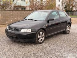 Schwarz Gebraucht 1999 Audi A3 Sport Kleinwagen | 790 € (Guter Preis)
