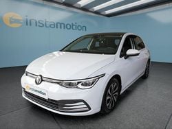 Weiß Gebraucht 2022 VW Golf VIII Kleinwagen | 26.199 € (Fairer Preis)