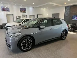 Grau Gebraucht 2020 VW ID.3 Pro Performance Kleinwagen | 16.985 € (Fairer Preis)