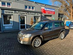Braun Gebraucht 2011 Skoda Yeti SUV | 5.890 € (Fairer Preis)