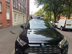 Schwarz Gebraucht 2024 Toyota RAV4 Hybrid SUV | 37.000 € (Fairer Preis)