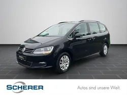 Deep black perleffekt (metallic) Gebraucht 2022 VW Sharan Comfortline Van / Kleinbus | 24.890 € (Guter Preis)