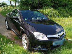 Schwarz Gebraucht 2008 Opel Tigra Cabrio | 1.450 € (Guter Preis)