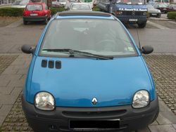 Blau Gebraucht 2003 Renault Twingo Kleinwagen | 2.500 € (Teuer)
