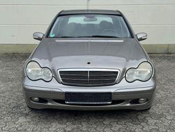 Silber Gebraucht 2003 Mercedes C200 Limousine | 1.500 € (Superpreis)