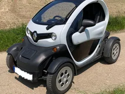 Weiß Gebraucht 2016 Renault Twizy Kleinwagen | 4.890 € (Fairer Preis)