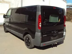 Schwarz Gebraucht 2014 Opel Vivaro Van | 7.800 € (Superpreis)