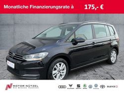 Deep black perleffekt Gebraucht 2022 VW Touran Comfortline Van / Kleinbus | 25.430 € (Fairer Preis)