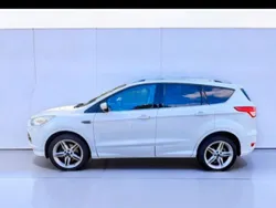 Weiß Gebraucht 2016 Ford Kuga Individual SUV | 13.500 € (Guter Preis)