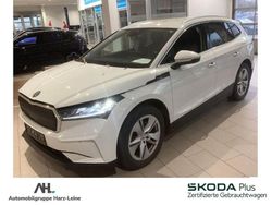 Weiß Gebraucht 2021 Skoda Enyaq iV Loft SUV | 29.249 € (Guter Preis)