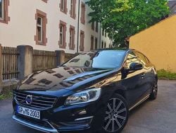 Schwarz Gebraucht 2016 Volvo S60 Summum Limousine | 15.000 €