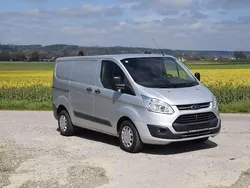 Polarsilber metallic Gebraucht 2017 Ford Transit Custom Trend Van / Kleinbus | 17.800 € (Guter Preis)