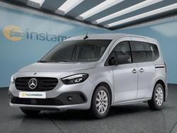 Silber Gebraucht 2024 Mercedes eCitan Limousine | 25.749 € (Teuer)