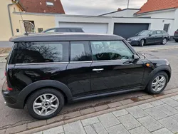 Schwarz Gebraucht 2025 Mini Clubman Kombi | 4.800 €