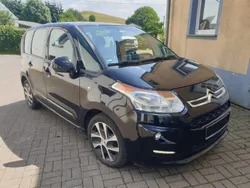 Schwarz Gebraucht 2013 Citroën C3 Picasso Van / Kleinbus | 4.500 € (Fairer Preis)