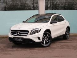 Weiß Gebraucht 2016 Mercedes GLA200 Night SUV | 16.990 € (Fairer Preis)