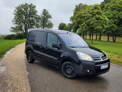 Schwarz Gebraucht 2013 Citroën Berlingo Exclusive Van / Kleinbus | 7.500 € (Fairer Preis)