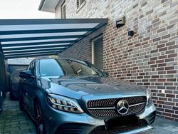 Grau Gebraucht 2020 Mercedes C200 AMG line Limousine | 26.800 € (Guter Preis)
