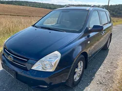 Blau Gebraucht 2010 Kia Carnival LX Van / Kleinbus | 4.600 € (Fairer Preis)