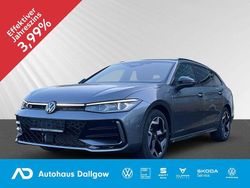 Diabasgrau metallic Gebraucht 2024 VW Passat R-line Kombi | 50.900 € (Fairer Preis)