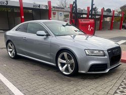 Grau Gebraucht 2012 Audi RS5 Coupé | 24.700 €