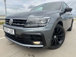 Platinum grey metallic Gebraucht 2021 VW Tiguan Allspace R-line SUV | 27.490 € (Fairer Preis)