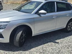 Silber Neu 2025 Skoda Kamiq Selection SUV | 26.950 € (Fairer Preis)