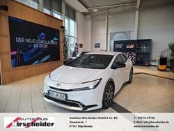 Platinumweiß perleffekt Gebraucht 2023 Toyota Prius Plug-in Hybrid Executive Kleinwagen | 39.900 € (Fairer Preis)