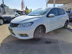 Weiß Gebraucht 2015 Nissan Pulsar N-Connecta Limousine | 9.900 € (Etwas zu teuer)