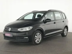 Schwarz Gebraucht 2020 VW Touran Comfortline Van / Kleinbus | 22.982 € (Guter Preis)