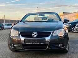 Grün Gebraucht 2009 VW Eos Edition Cabrio | 3.950 € (Superpreis)