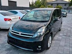 Schwarz Gebraucht 2010 Toyota Isis Van / Kleinbus | 9.500 €