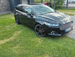 Schwarz Gebraucht 2016 Ford Mondeo Trend Kombi | 8.500 € (Fairer Preis)