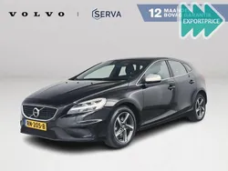 Schwarz Gebraucht 2018 Volvo V40 Business Edition Kombi | 12.900 € (Teuer)