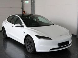 Weiß Gebraucht 2024 Tesla Model 3 RWD Limousine | 33.900 € (Superpreis)