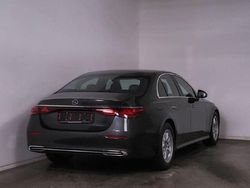 Grau Gebraucht 2024 Mercedes E220 Avantgarde Limousine | 46.880 € (Superpreis)
