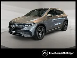Grau Gebraucht 2023 Mercedes EQA250 AMG SUV | 31.589 € (Fairer Preis)