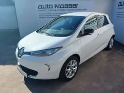 Weiß Gebraucht 2020 Renault Zoe Life Kleinwagen | 9.990 € (Fairer Preis)