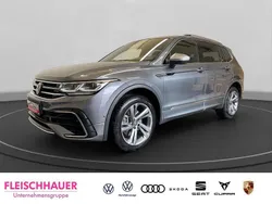 Grau Gebraucht 2022 VW Tiguan Allspace R-line SUV | 37.890 € (Fairer Preis)