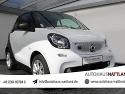 Weiß Gebraucht 2019 Smart ForTwo Electric Drive Passion Coupé | 8.450 € (Guter Preis)