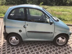 Andere außenfarben Gebraucht 2016 Ligier Nova Kleinwagen | 4.790 €