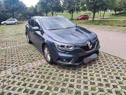 Grau Gebraucht 2017 Renault Mégane IV Intens Limousine | 7.300 € (Superpreis)