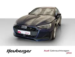 Blau Gebraucht 2024 Audi A3 Sportback Sport Limousine | 35.960 € (Guter Preis)
