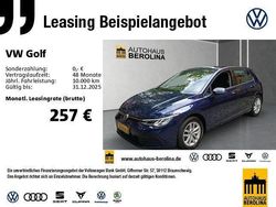 Blau Gebraucht 2022 VW Golf VIII Life Limousine | 19.444 € (Fairer Preis)