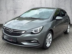 Grau Gebraucht 2018 Opel Astra Innovation Limousine | 12.990 € (Guter Preis)