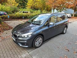 Schwarz Gebraucht 2016 BMW 218 Gran Tourer Van / Kleinbus | 11.499 € (Fairer Preis)