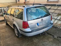 Silber Gebraucht 2002 VW Golf IV Kombi | 1.490 € (Fairer Preis)